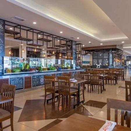 أرماس غرين فوغلا بيتش 4* أفسالاّر