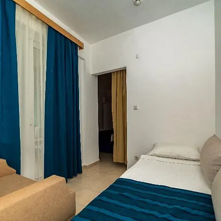 أرماس غرين فوغلا بيتش 4*